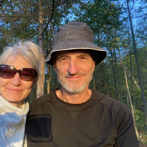 Profile image for pet sitters Michele & Bruce