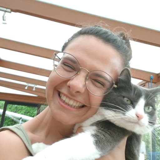 Profile image for pet sitter Emilie