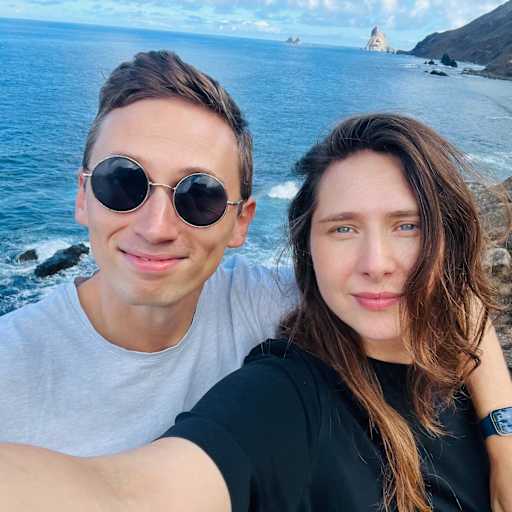 Profile image for pet sitters Modesta & Desiré