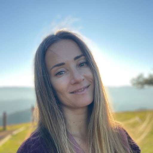 Profile image for pet sitter Eve