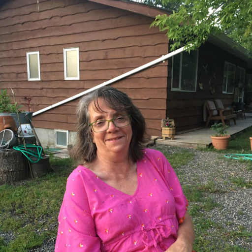 Profile image for pet sitter Desiree