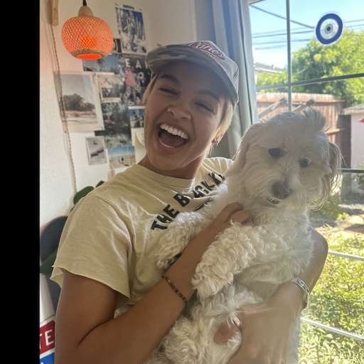 Profile image for pet sitter Paisley
