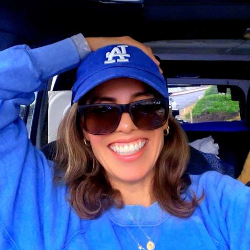 Profile image for pet sitter Racquel