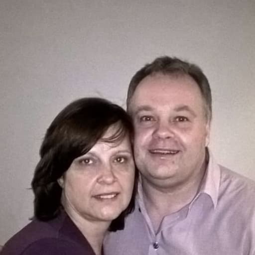 Profile image for pet sitters Isabella & Anton