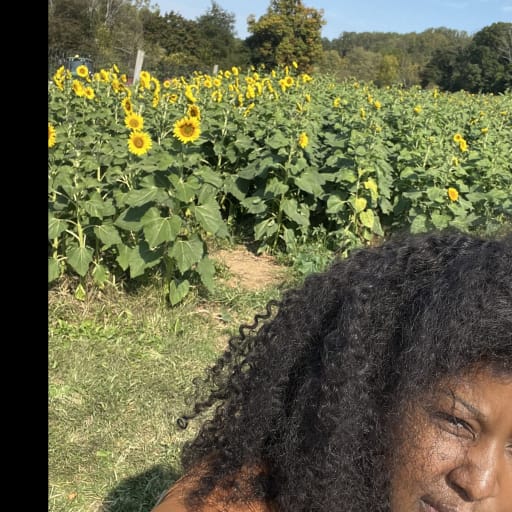 Profile image for pet sitter LaToya