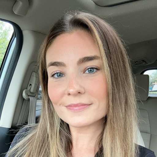 Profile image for pet sitter Hannah