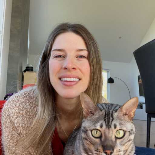 Profile image for pet sitter Alexandra