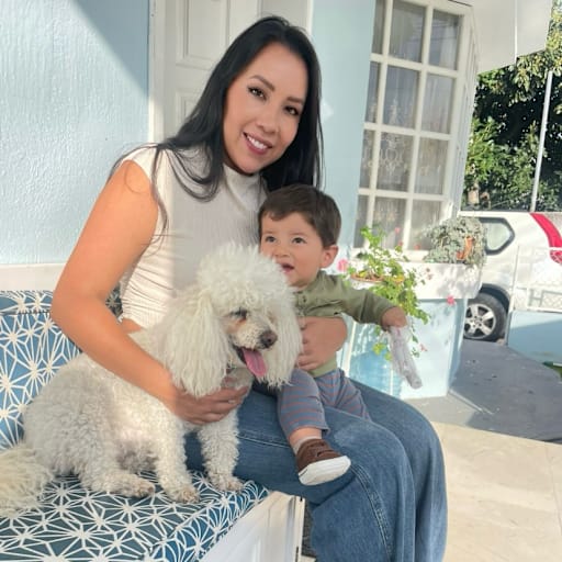 Profile image for pet sitter Jennifer