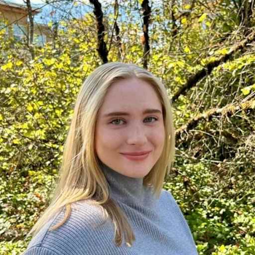 Profile image for pet sitter Elizabeth