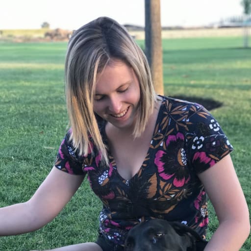 Profile image for pet sitter Sarah