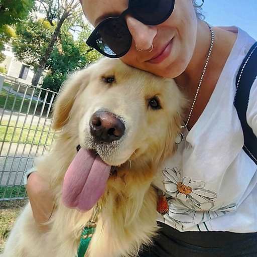 Profile image for pet sitter María Antonelia