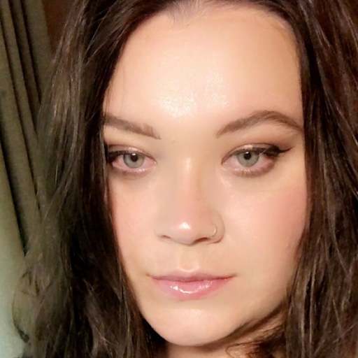 Profile image for pet sitter Elizabeth