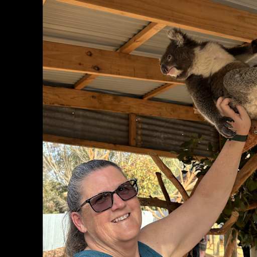 Profile image for pet sitter Kim