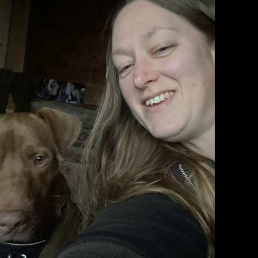 Profile image for pet sitter Crystal