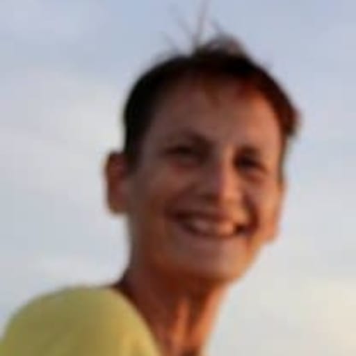 Profile image for pet sitter Julie