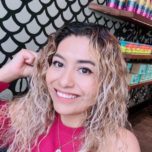 Profile image for pet sitter Paola Jocelyn