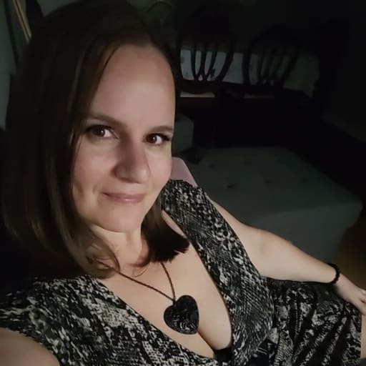 Profile image for pet sitter Sarah