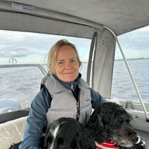 Profile image for pet sitter Sara