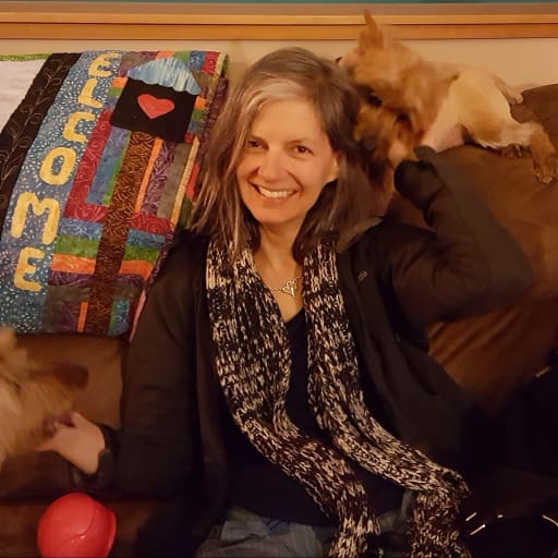 Profile image for pet sitter Maureen