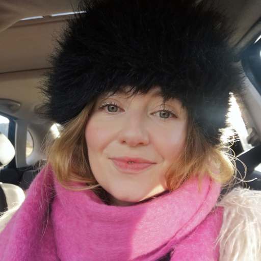 Profile image for pet sitter Kim