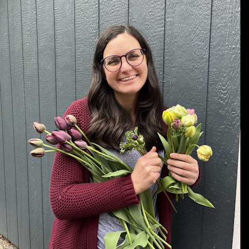 Profile image for pet sitter Karissa