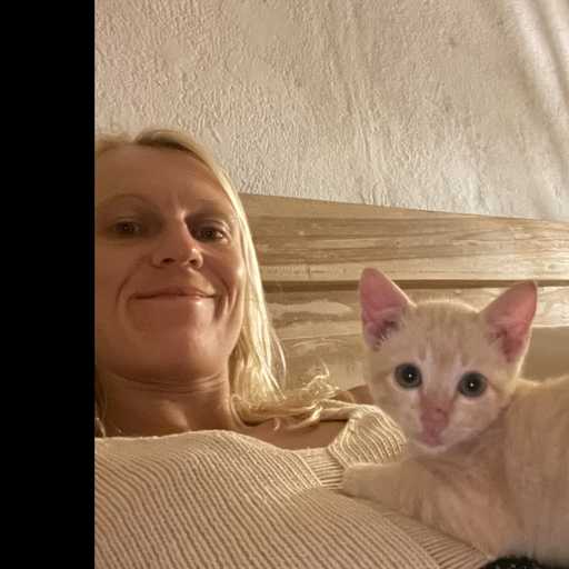 Profile image for pet sitter Salome