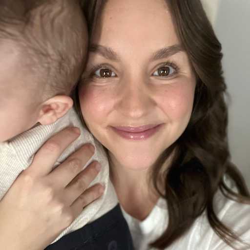 Profile image for pet sitters stacey & Fabian