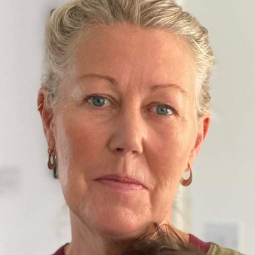 Profile image for pet sitter Joanne