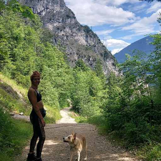 Profile image for pet sitter Hannah