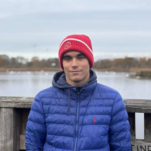 Profile image for pet sitter Emil