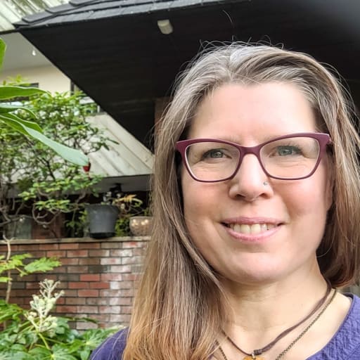 Profile image for pet sitter Jenna