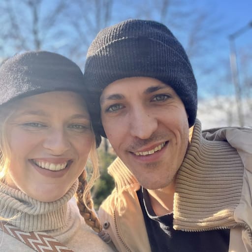 Profile image for pet sitters Shaenna & Evan