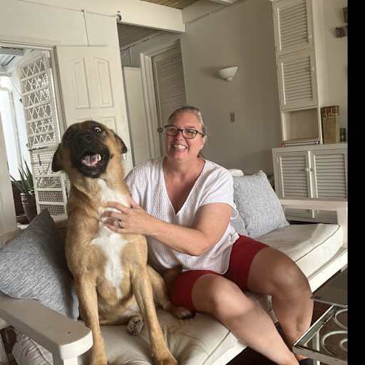 Profile image for pet sitters Elizabeth & John
