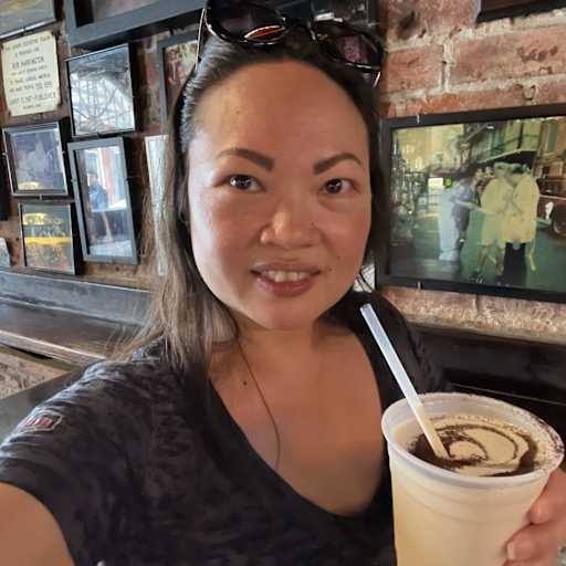 Profile image for pet sitter Jennifer