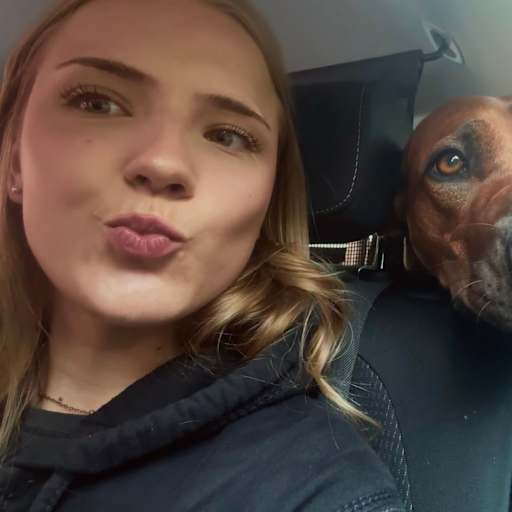 Profile image for pet sitters Mirella & Vincent