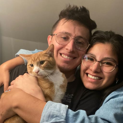 Profile image for pet sitters Oscar and Valeria & Valeria