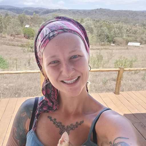 Profile image for pet sitter Leanne