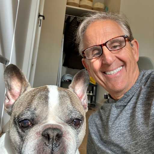 Profile image for pet sitter MICHAEL