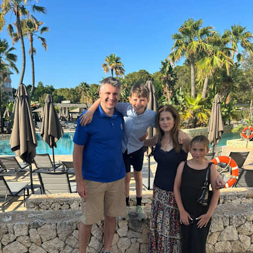 Profile image for pet sitters Catherine & Greg