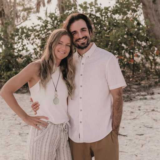 Profile image for pet sitters Amy & Anthony