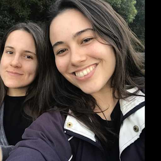 Profile image for pet sitters Andressa & Bru