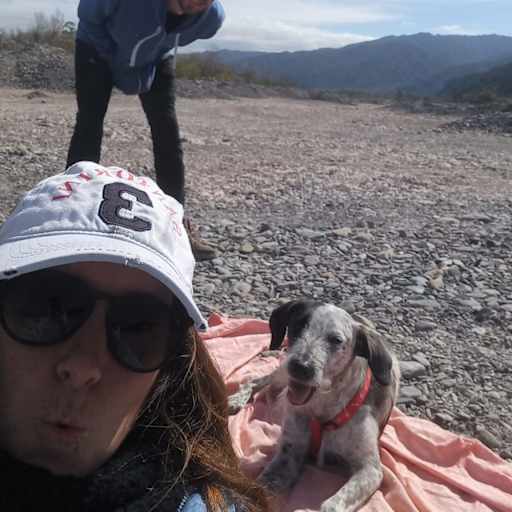 Profile image for pet sitters Mau & Vicky & Mauro Ramiro