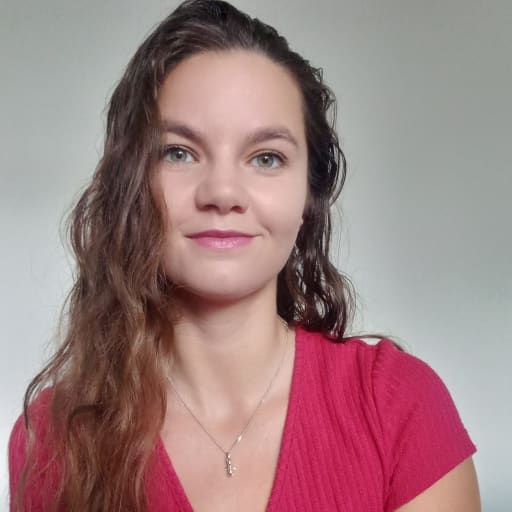 Profile image for pet sitter Coralie