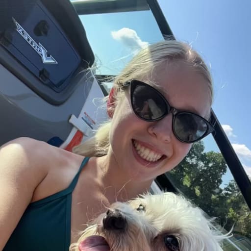 Profile image for pet sitter Ella