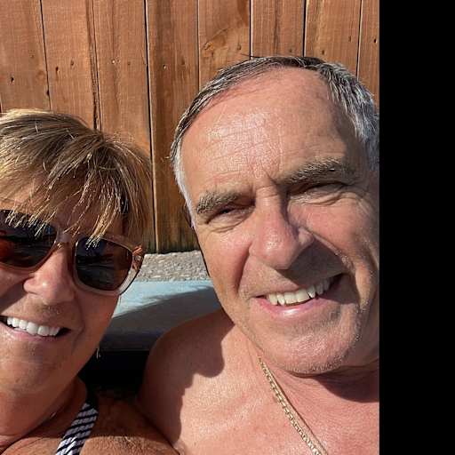 Profile image for pet sitters Rick & Karen