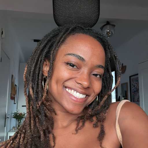 Profile image for pet sitter Casey