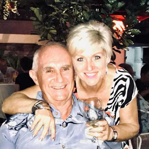 Profile image for pet sitters Joanne & Dennis