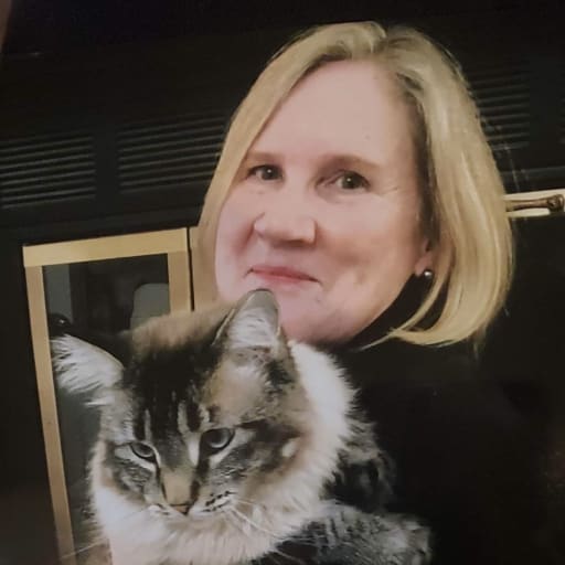 Profile image for pet sitter Karen