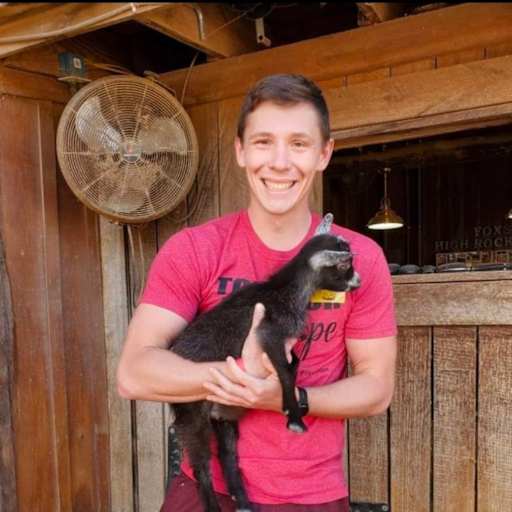 Profile image for pet sitter Reed