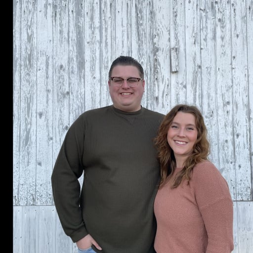 Profile image for pet sitters Anabelle & Ezekiel